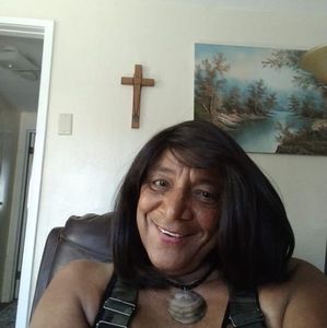 Meet your Posher, Yolanda